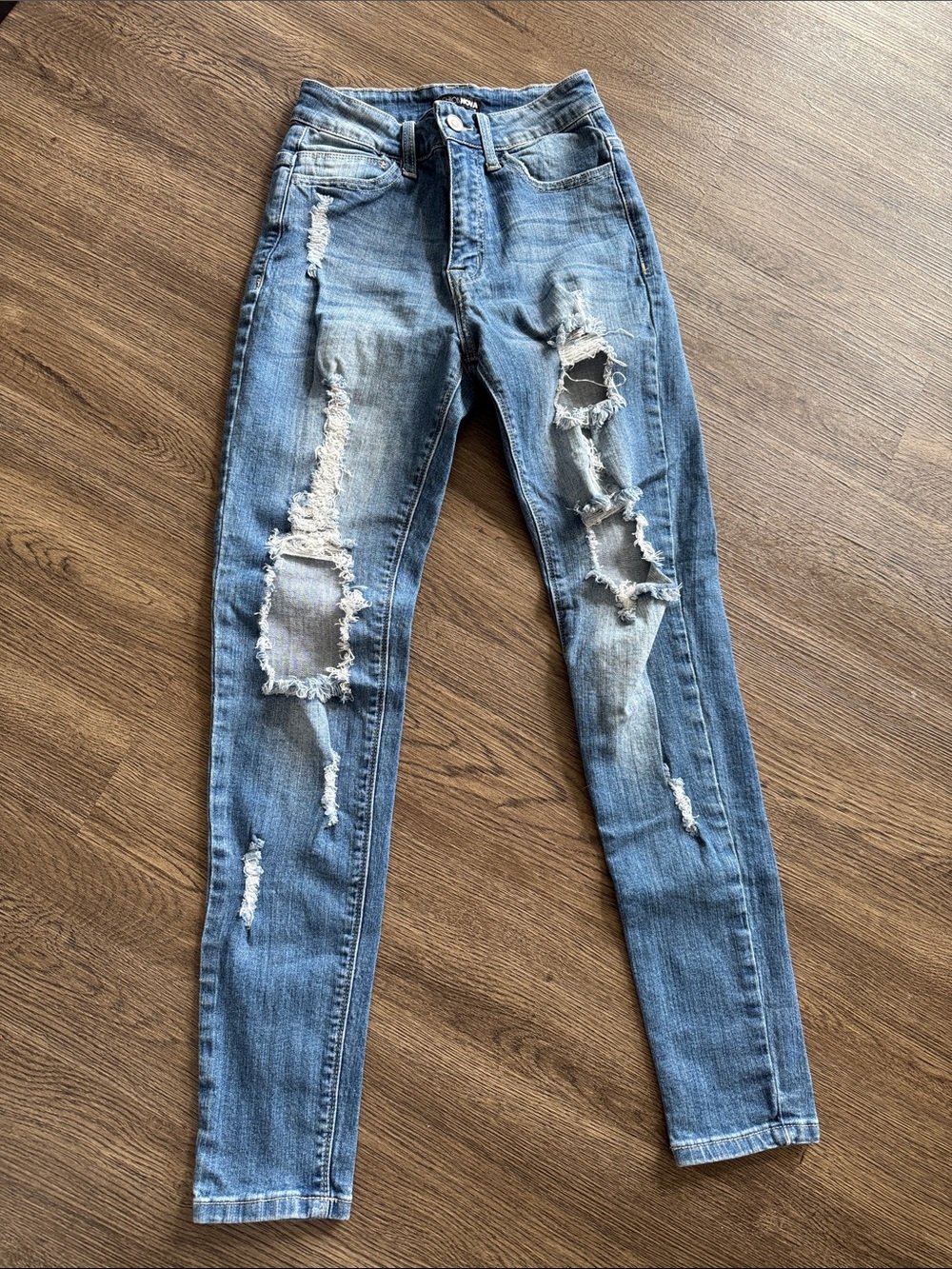 Fashion Nova Distressed Ripped Skinny Jeans Medium Wash Size 3